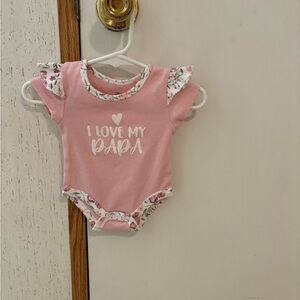 Baby Essentials Pink 'I Love My Papa' Bodysuit